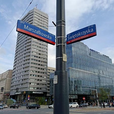 Swietokrzyska Varşovia Exterior foto