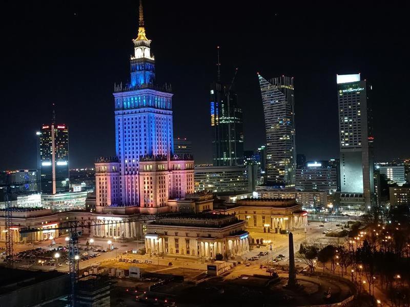 Swietokrzyska Varşovia Exterior foto